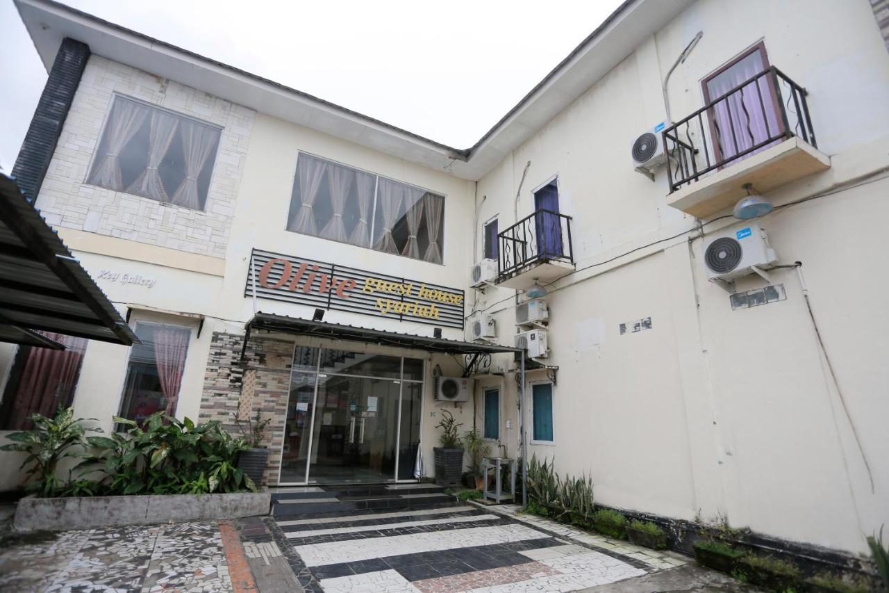 בנג'ארמאסין Olive Guest House Bumi Mas Raya מראה חיצוני תמונה